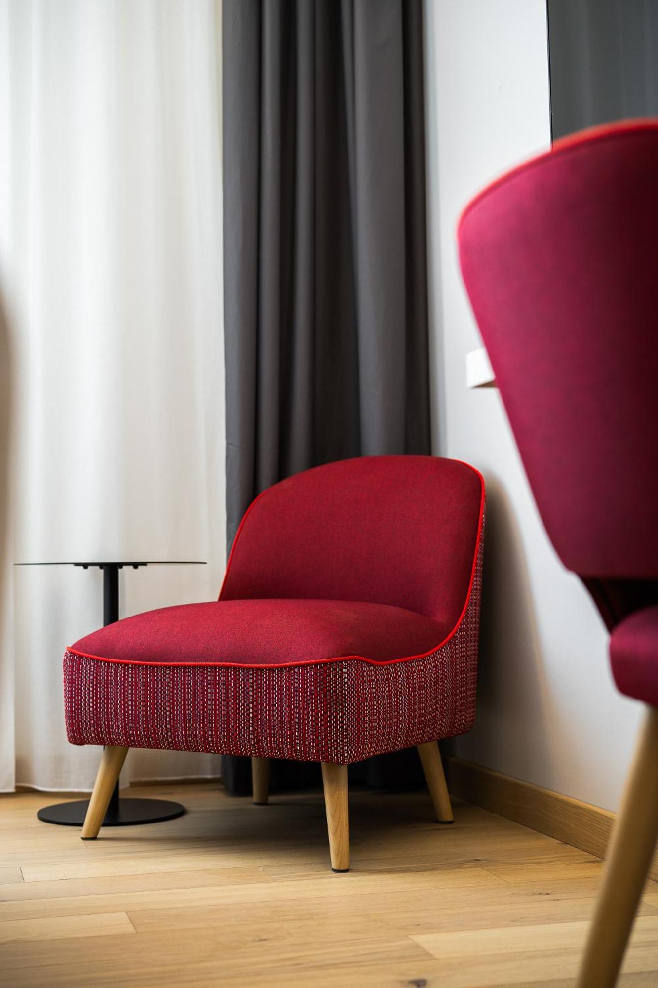 Hotel Intercityhotel 4*